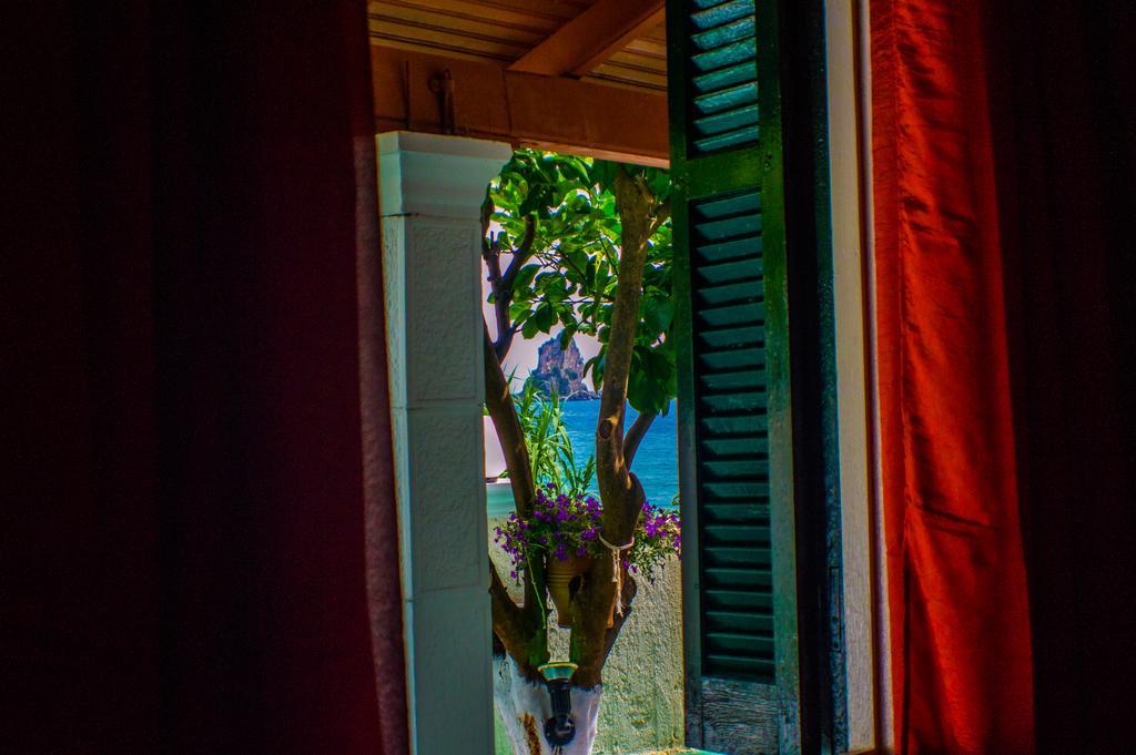 Agathi Beach House Agios Gordios  Buitenkant foto