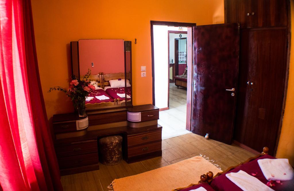 Agathi Beach House Agios Gordios  Kamer foto