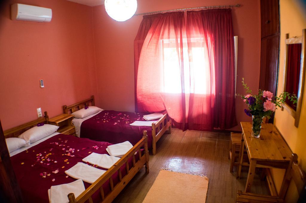 Agathi Beach House Agios Gordios  Buitenkant foto