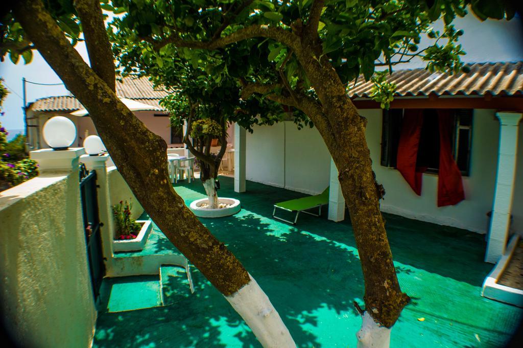 Agathi Beach House Agios Gordios  Buitenkant foto